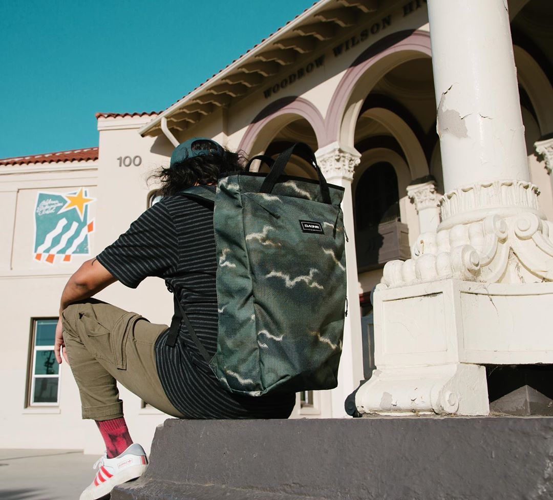 Dakine - the most popular American brand of urban backpacks